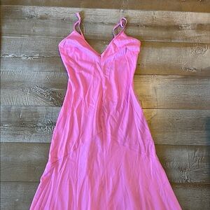 Vici Pink Maxi dress NWOT